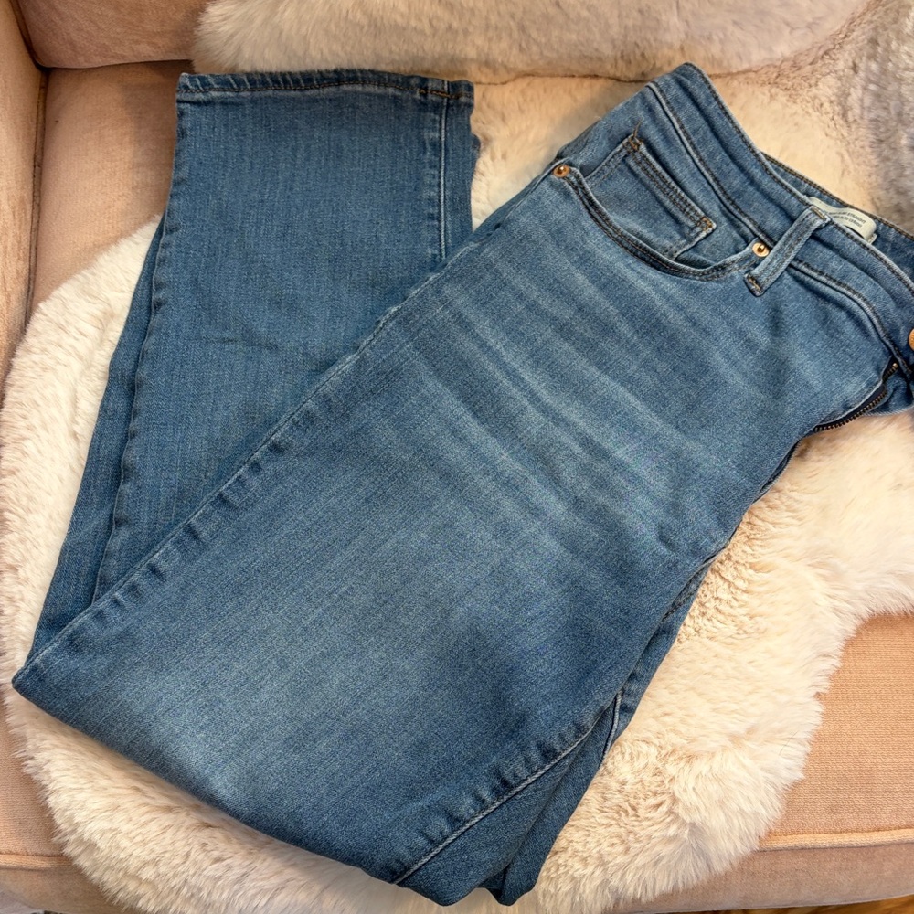 Universal Thread High-Rise Slim Straight Cropped Women’s Jeans